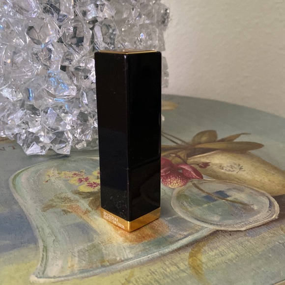 SHEGLAM MATTE ALLURE LIPSTICK 💄 - Picture 6 of 9